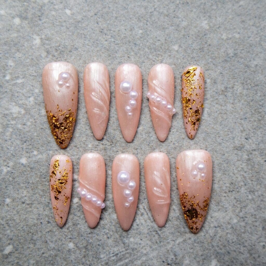 Set Isis – rose nude et feuilles d'or