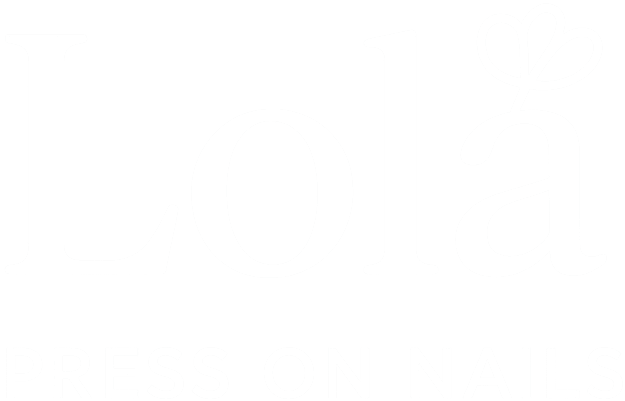 Lola Press on Nails